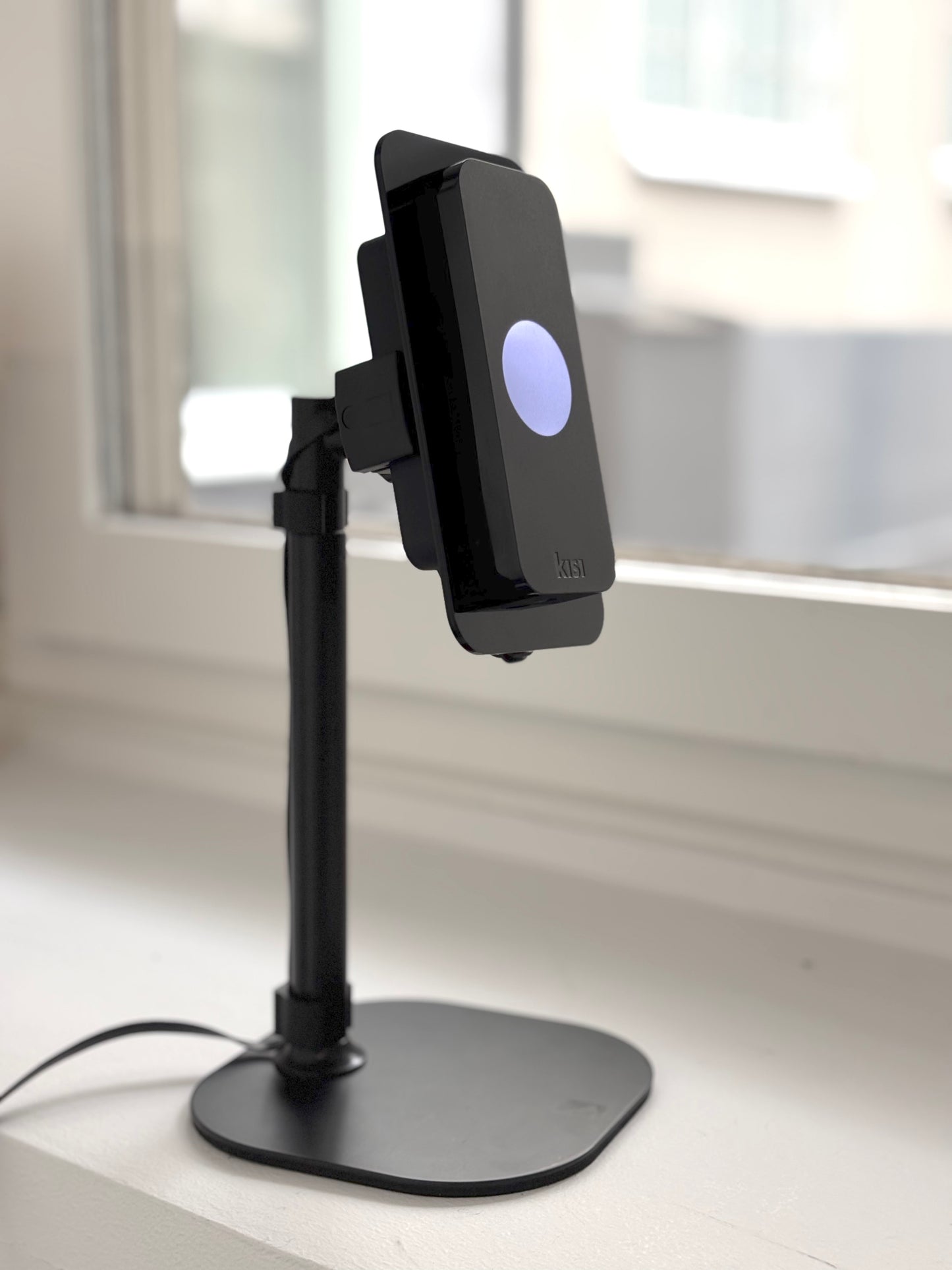 Kisi Reader Stand